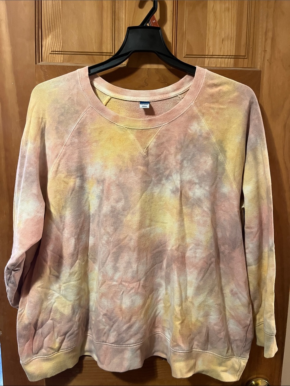 Old Navy Women's Tie-Dye Crewneck Sweatshirt in Pastel Yellow & Pink